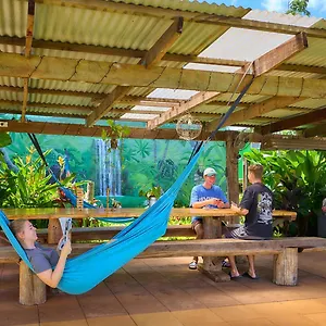 On The Wallaby Eco Lodge Yungaburra